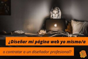 Chica con MacBook Pro en una cama